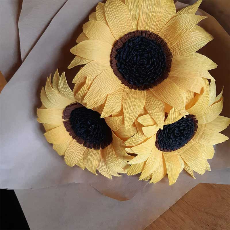 3 C Jewellery sunflower bouquet