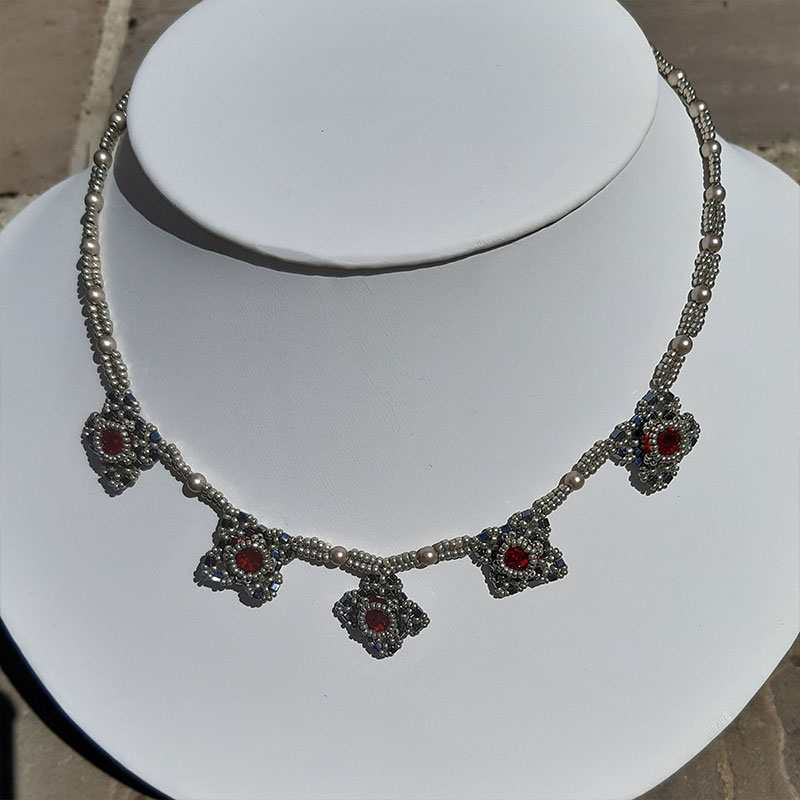 3 C Jewellery medieval beaded necklace